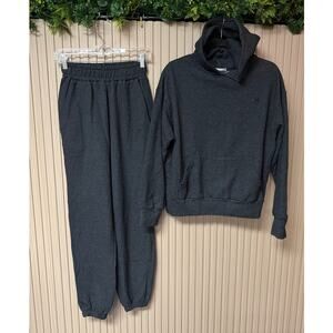 Dé Rococo Two-Piece Hoodie & Jogger Set Gray Size S